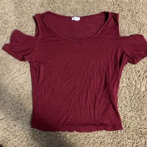 CUTE RED TOP